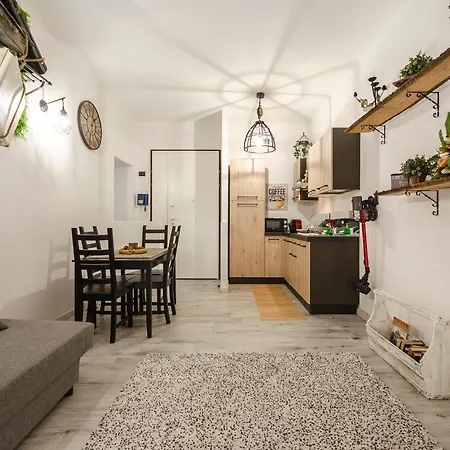 Indipendenza House Apartment *