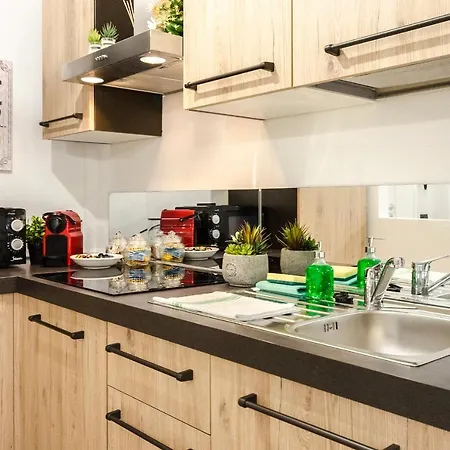 Indipendenza House *