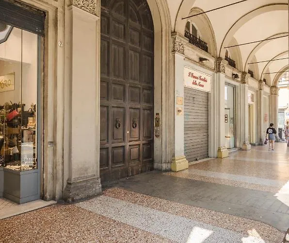 Indipendenza House Lägenhet *