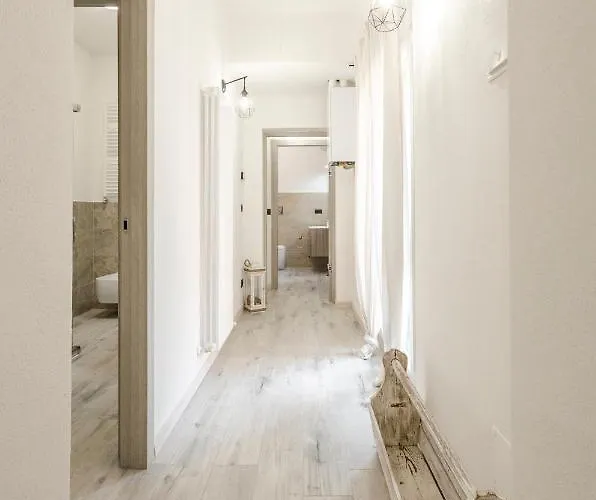 Lägenhet Indipendenza House