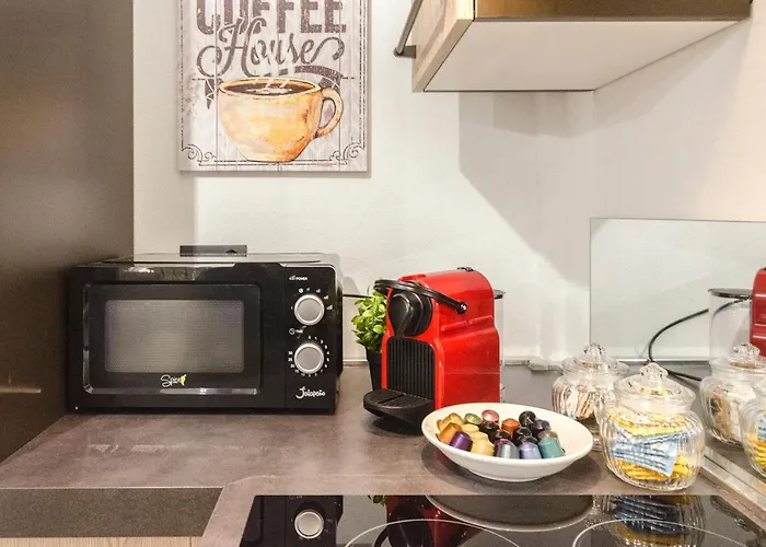 Indipendenza House *