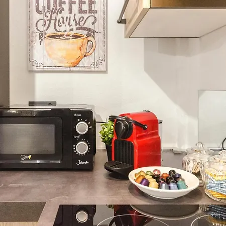 Indipendenza House *